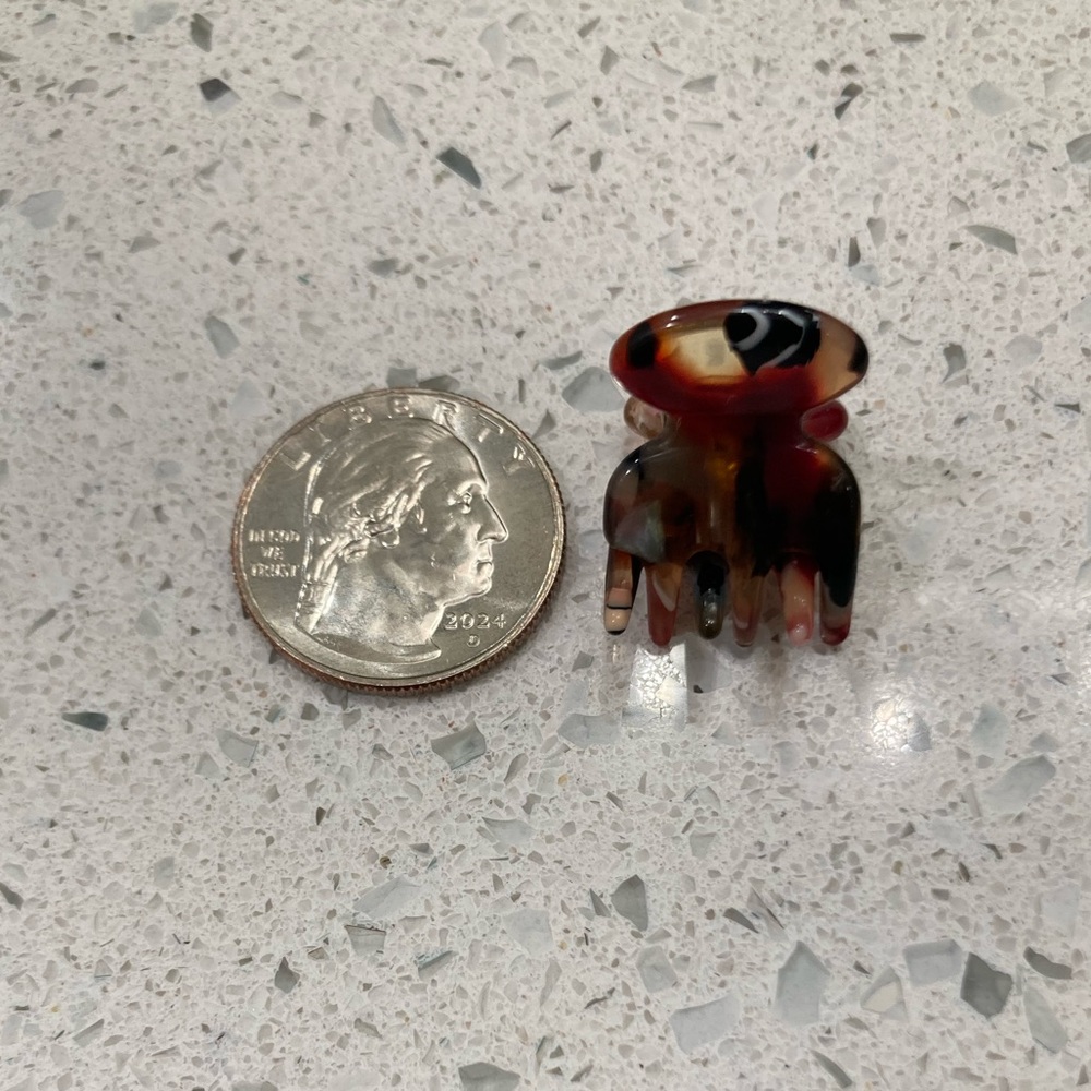 Multi-Color Mini Hair Claw - Picture 9 of 9